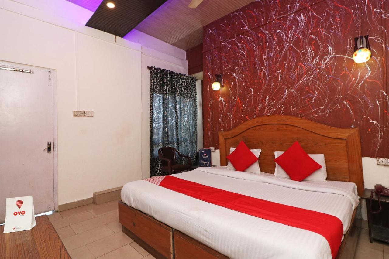 Hotel Oyo 75571 Sai Pooja Lodging Bombaj Exteriér fotografie